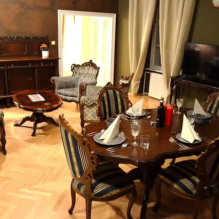 Apartment Manderla Bratislava *