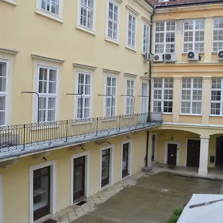 Manderla Bratislava Apartment *