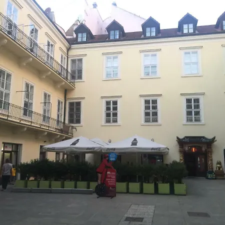 Manderla Bratislava Apartment