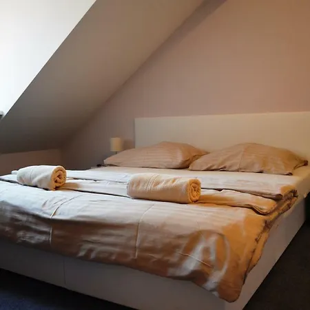 Apartment Manderla Bratislava *