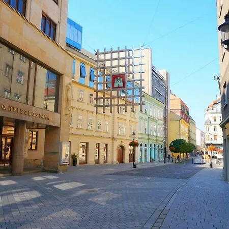 Manderla Bratislava شقة *